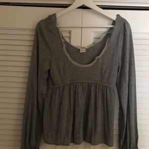 Romantic gray blouse